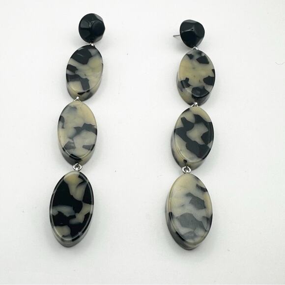Rachel Comey Bond Drop Earring Dalmation Anthropologie Gray Black Dangle Jewelry - Picture 2 of 9